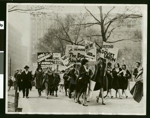 Women communists protest in march in Boston Common, 1930