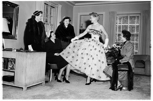 Zeta Tau Alpha fashion show, 1952