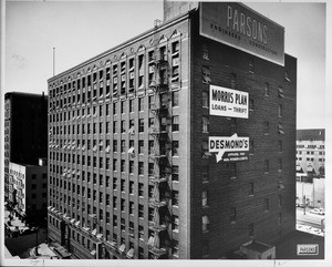 Building at 617 W. 7th St., downtown Los Angeles, 1958