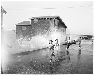 Surfside waves, 1953