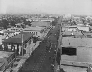 Looking east on Colorado Street, Pasadena, ca.1925