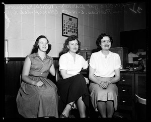 Examiner employees (classified), 1952