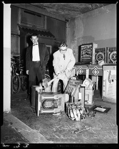 Slot machines (breaking up slot machines), 1953