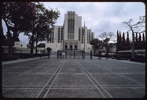 Los Angeles County-USC Medical Center, Los Angeles, 2004