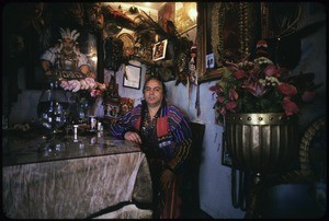 Templo y Botanica San Simon de los Llanos, Los Angeles, 2005