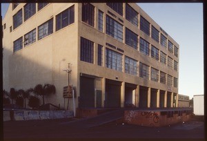 Industrial buildings around Alameda Street and East 8th Street and East Olympic Boulevard and McGary Street, Los Angeles, 2003