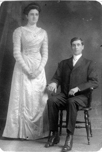 Earl Hoose and Saidee Pettus