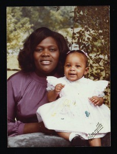 Formal portrait of an unidentified mother and daughter