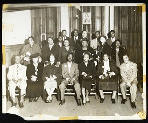 Unidentified group of 19 COGIC people, Chicago