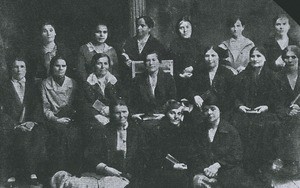 Starshie sestry zhenskogo kruzhka1 2