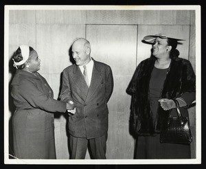 Dr. Mallory, Desmond Moore and unidentified woman, Chicago?
