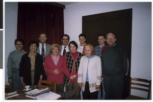 Group photograph of students with Mihael Kuzmič and Rick Burgess