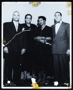 4 unidentified people