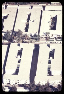 Aerial photograph of apartment complexes with courtyards, Los Angeles, Calif., ca. 1973