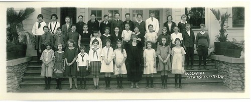 El Centro School Class Photo - 1924 - 6th Grade