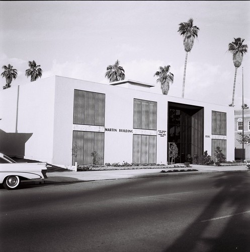 Martin Building at 1936 Huntington Dr