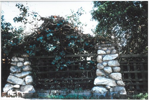 1975 Slide Show: Cultural Landmarks of South Pasadena: Fence Piers, Fremont Ave