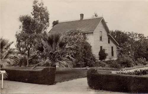 E.H. Rust Home on Lyndon Avenue