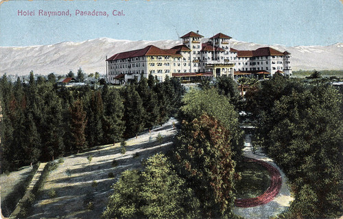 Postcard: Second Raymond Hotel in Winter