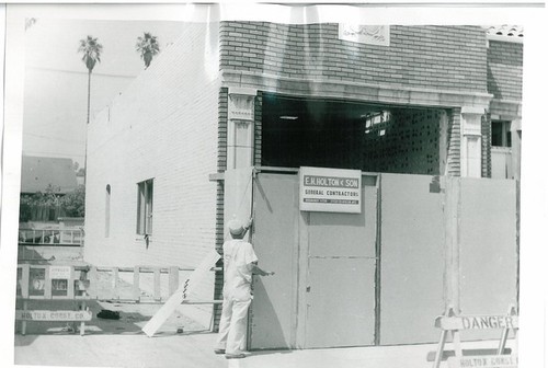 Installing Danger Lights and Retaining Wall - City Jail