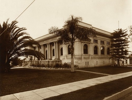 NW Exterior Corner of Carnegie Library