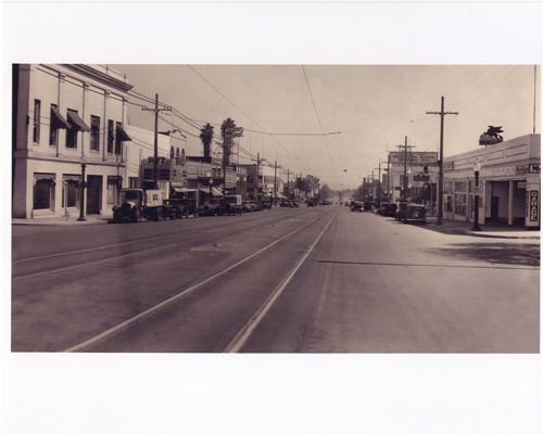 Fair Oaks Avenue Looking South from Hope Street; Ritz Theater, Tracks