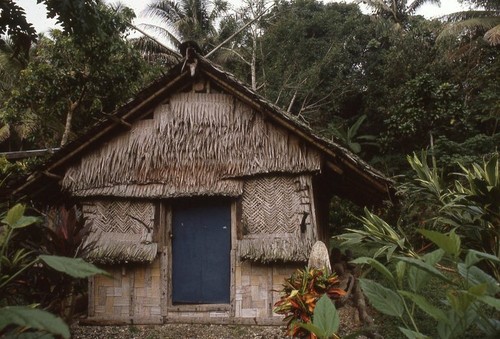 Wintua Men's house exterior