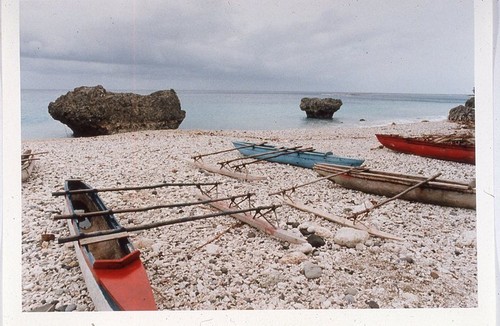 Outrigger canoe 4 of 4