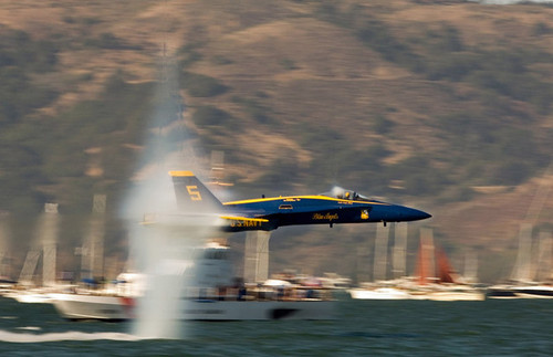 Image from us military F-18 San Francisco