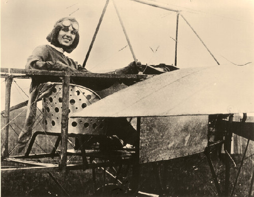 Harriet Quimby in Plane