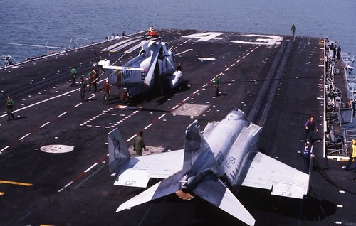 McDonnell F-4N 152981 VF-154 USS Coral Sea off California 20Aug82 [PBL via RJF]