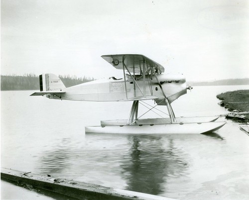 Boeing FB-3 on floats