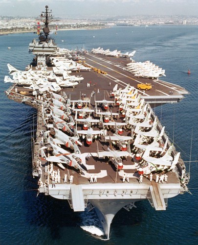 PictionID:45405256 - Catalog:16_006616 - Title:RA-5C, A-6A,A-7E,F-4J, E-1B, EKA-3B on Kitty Hawk