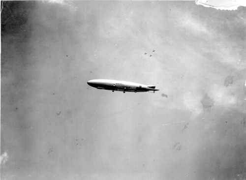 Pictionid65222282 - catalogyoung0032 - title uss los angeles zr-3 - filenameyoung0032.tif---