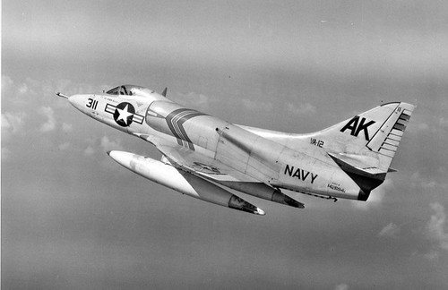 PictionID:45243127 - Catalog:16_006519 - Title:Douglas A4D-2 (to A-4B) US Navy photo - Filename:16_006519.TIF