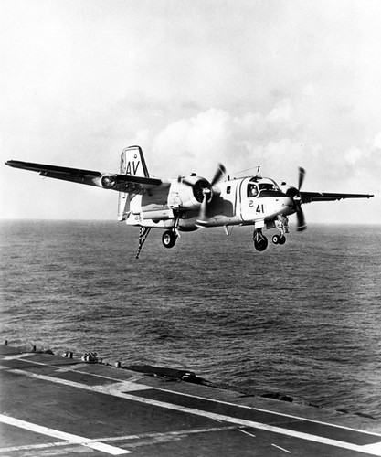 PictionID:45405040 - Catalog:16_006599 - Title:Grumman S-2E (S2F-3S) Tracker US Navy photo -