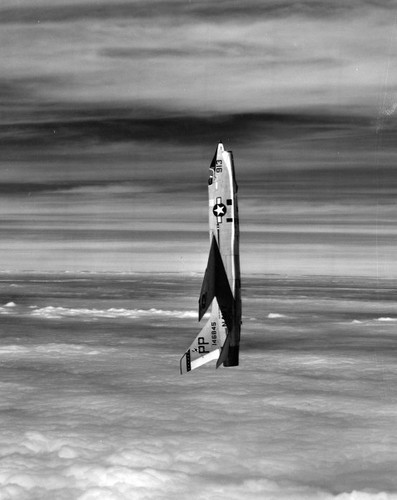 PictionID:43266601 - Catalog:16_003893 - Title:Vought F8U-1p US Navy photo