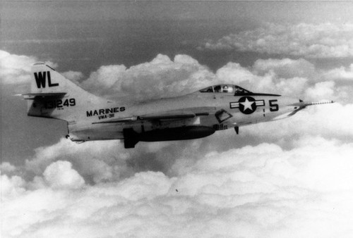 PictionID:45404541 - Catalog:16_006561 - Title:Grumman F9F-8A Panther US Navy photo - Filename:16_006561.TI