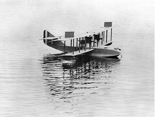 PictionID:45242043 - Catalog:16_006448 - Title:Naval Aircraft Factory F-5L July 1918