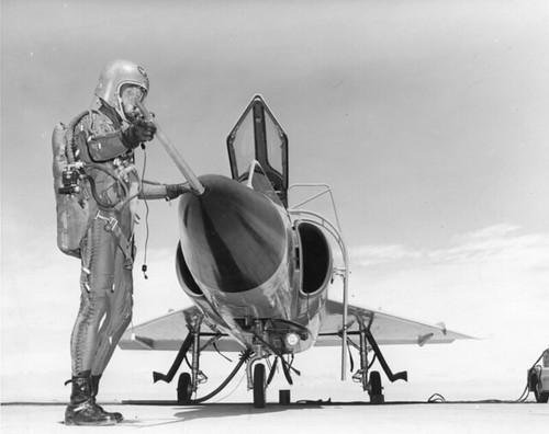 Pictionid73382122 - catalogkemp00122 - title--convair yf-102af-102atf-102af-106a - filenamekemp00122.tif -