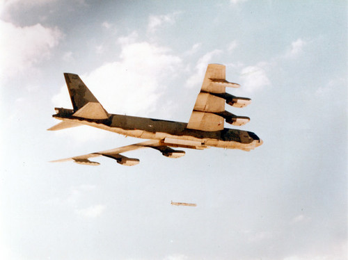 Pictionid73382247 - catalogkemp00102 - title--boeing b-52 stratofortress - filenamekemp00102.tif -