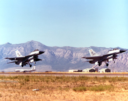 Robert kemp collection image General Dynamics F-16