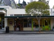 East Blithedale Avenue (numbers 11 and 15) storefronts, 2016