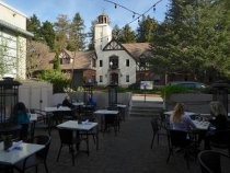 Sweetwater Music Hall courtyard view of City Hall, 2018