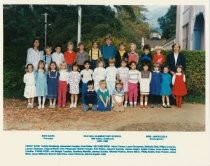 Old Mill Elementary School kindergarten class photo, 1987-1988