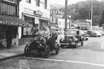 Throckmorton Avenue at Miller Avenue, circa 1937