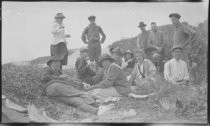 Willow Camp - group photo sitting and standing, 1919