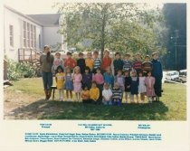 Old Mill Elementary School kindergarten class photo, 1987-1988