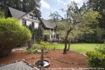 Burlwood house and front yard