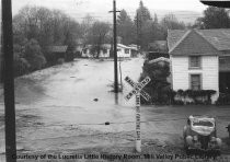 Flood in the Willow area of Miller Avenue, 1945